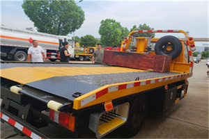 金桥镇附近拖车电话号码服务